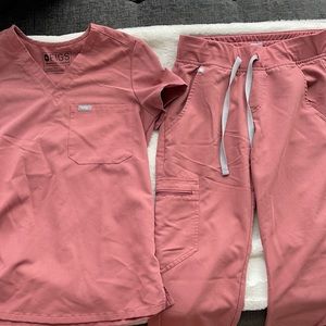 XXS CATARINA TOP AND XS BOTTOM ZAMORA JOGGERS